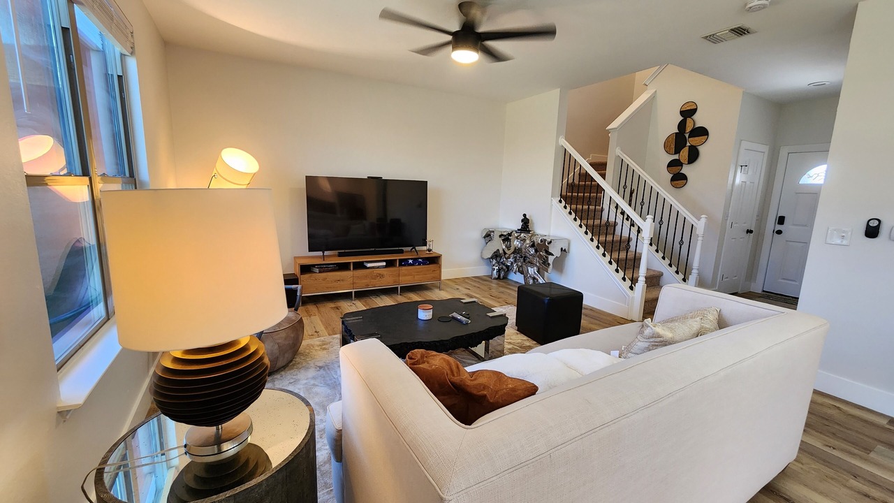 Photo of Livingroom in Stony Ridge North