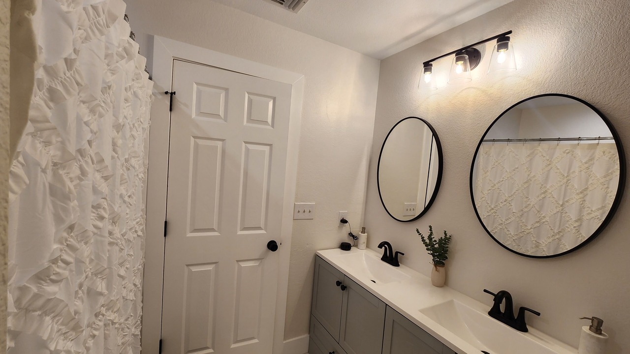 Photo of Bathroom in Stony Ridge North