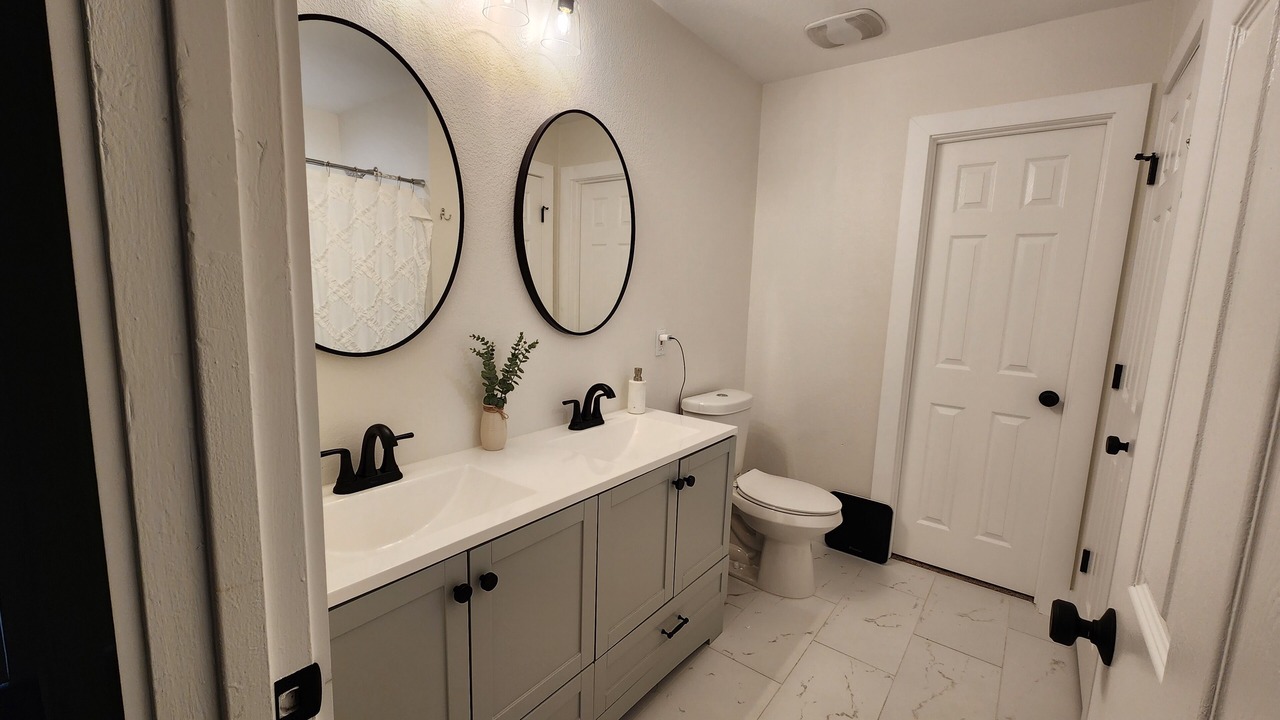 Photo of Bathroom in Stony Ridge North