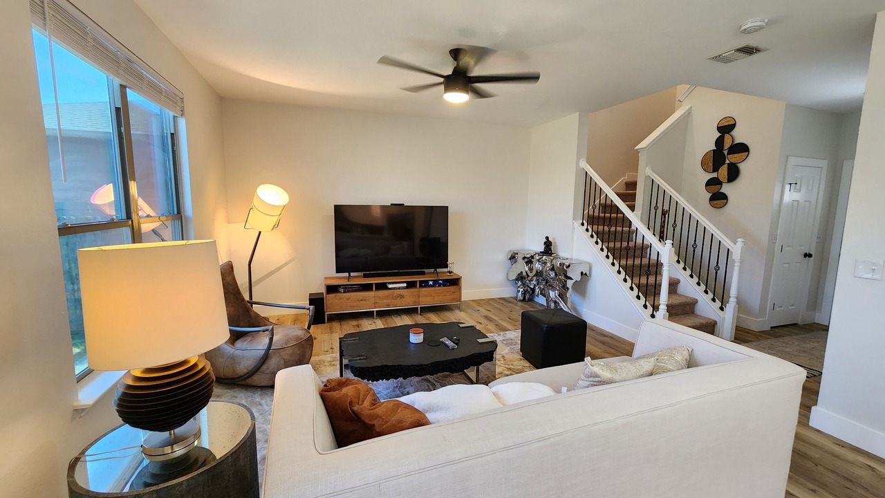 Photo of Livingroom in Stony Ridge North