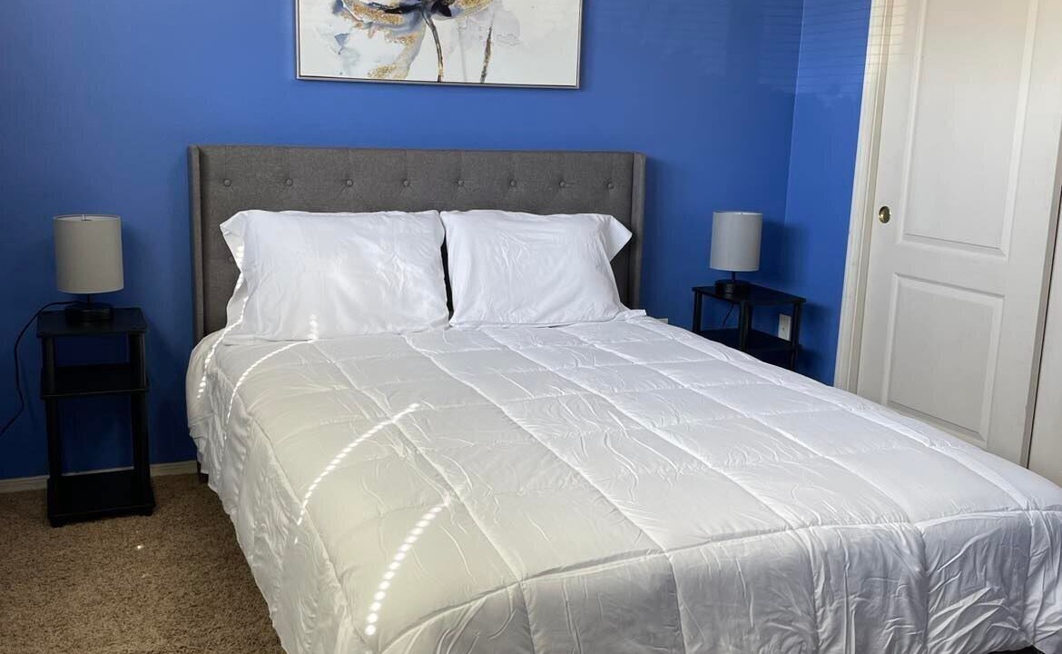 Photo of Bedroom in Skies West