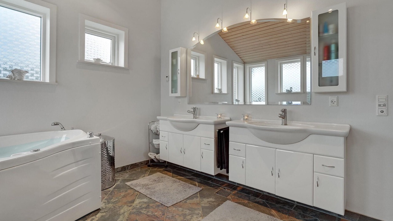 Photo of Bathroom in Borkop