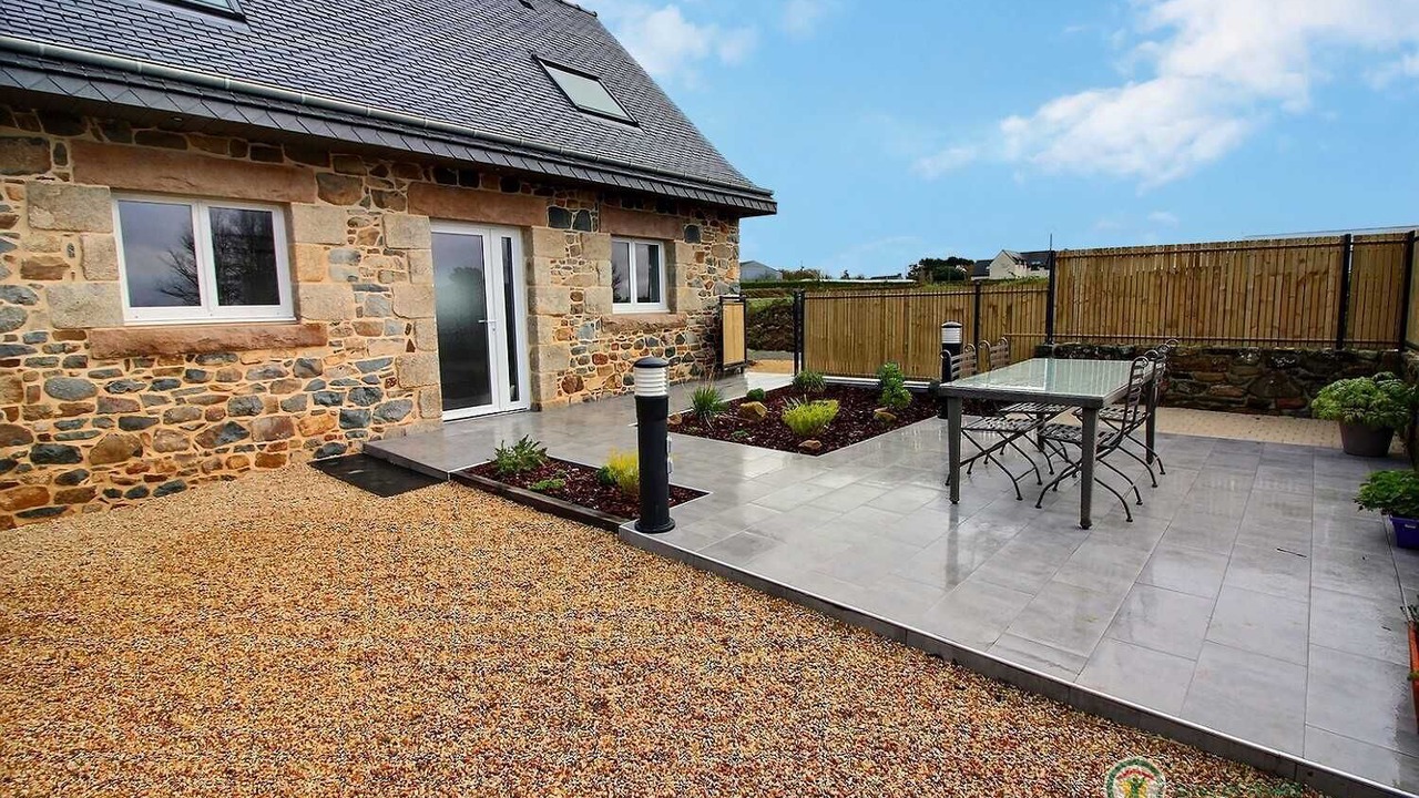 Photo of Outdoor in Plougrescant