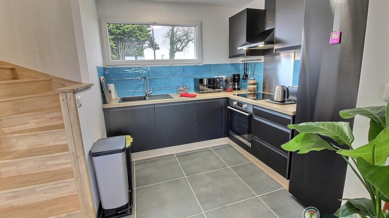 Photo of Kitchen in Plougrescant