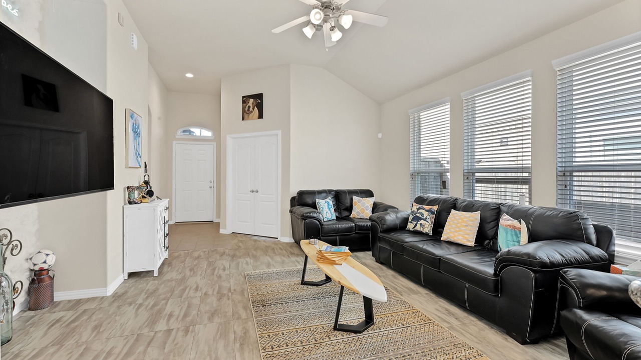 Photo of Livingroom in Santa Fe