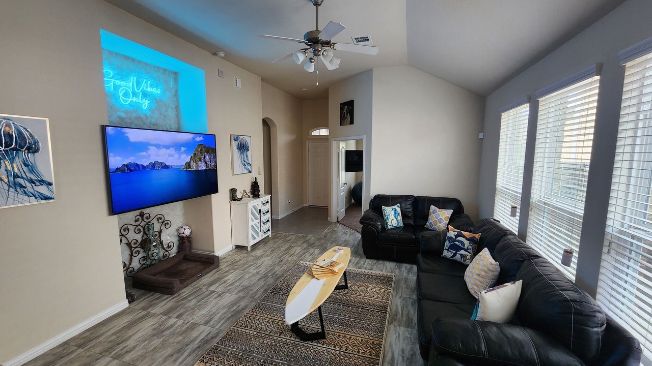 Photo of Livingroom in Santa Fe