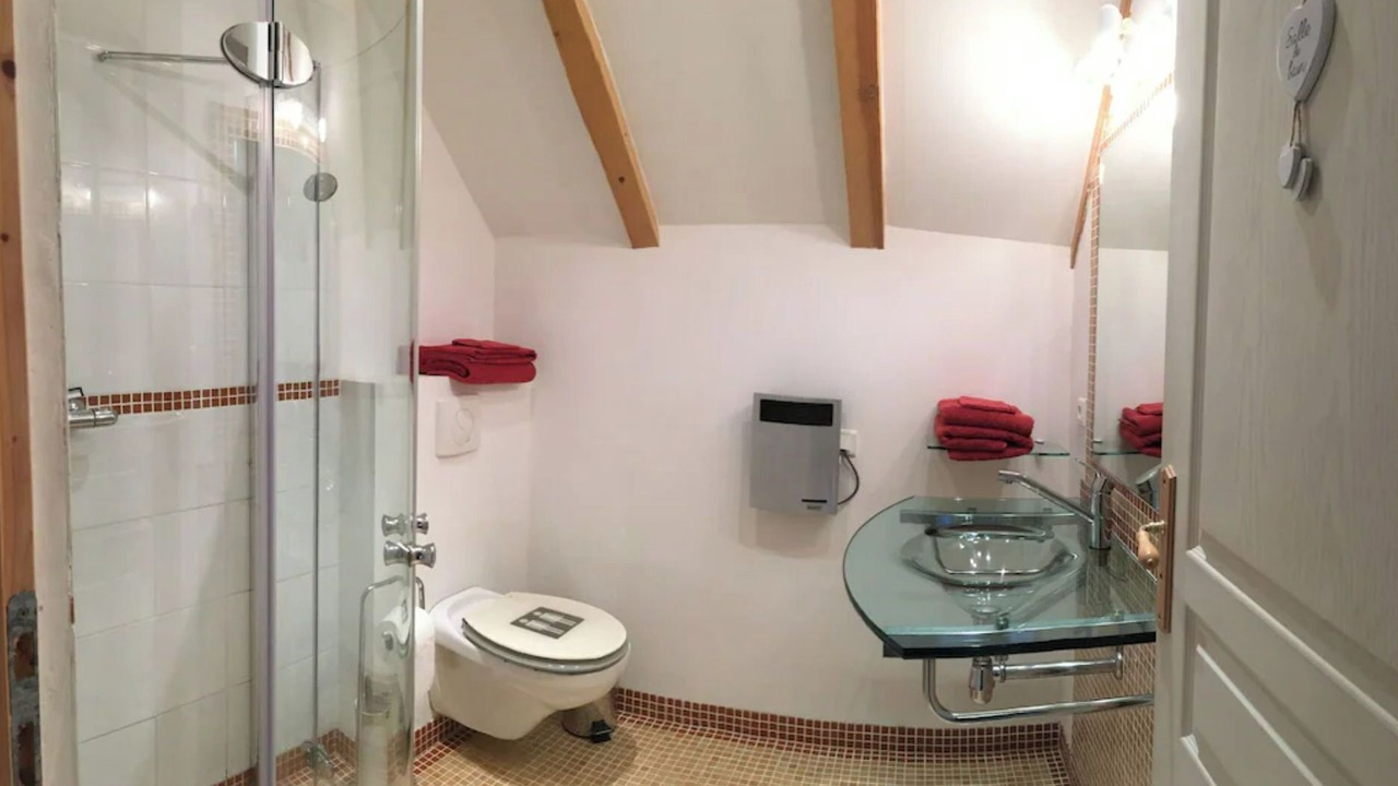 Photo of Bathroom in Moyrazes