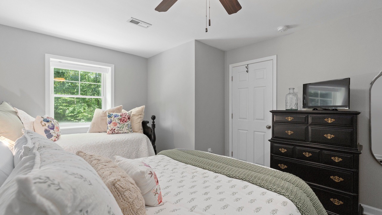 Photo of Bedroom in Fredericksburg
