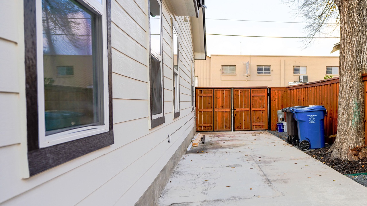 Photo of Outdoor in Denver Heights