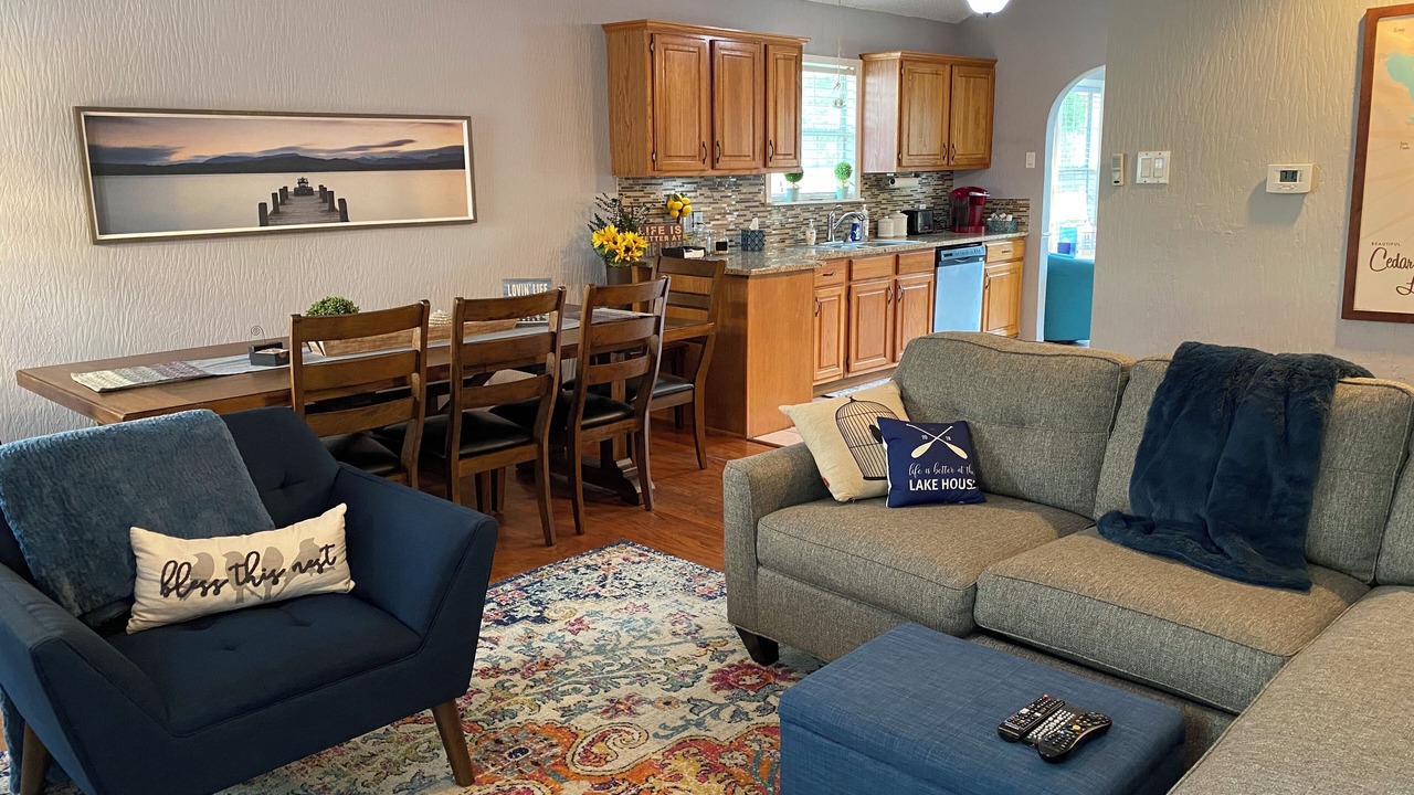 Photo of Livingroom in Tool