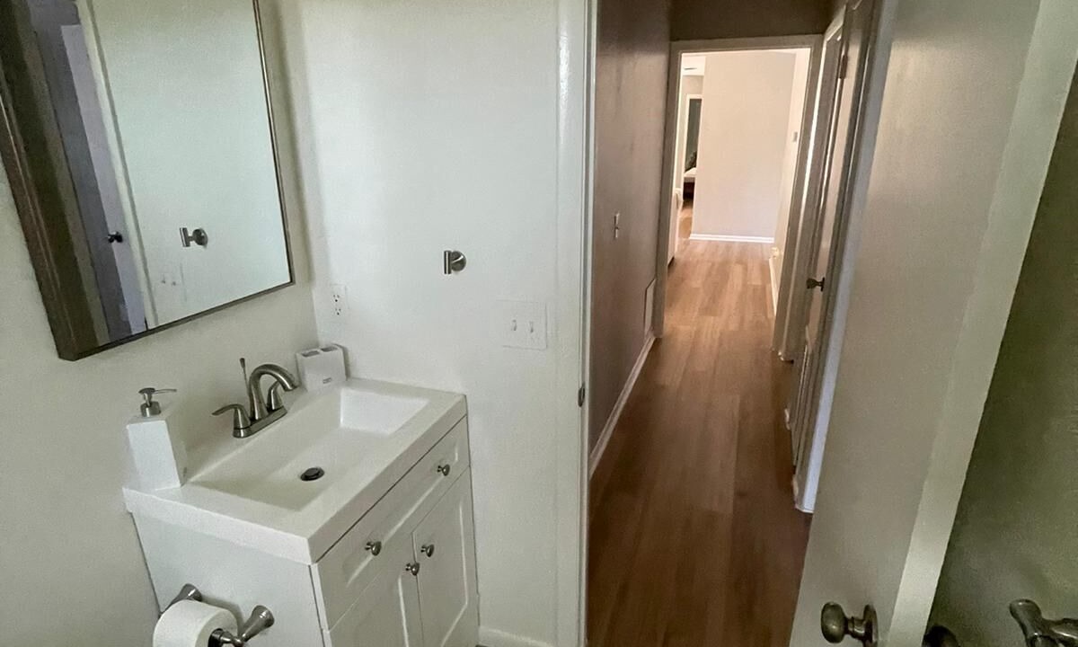 Photo of Bathroom in Haile Plantation