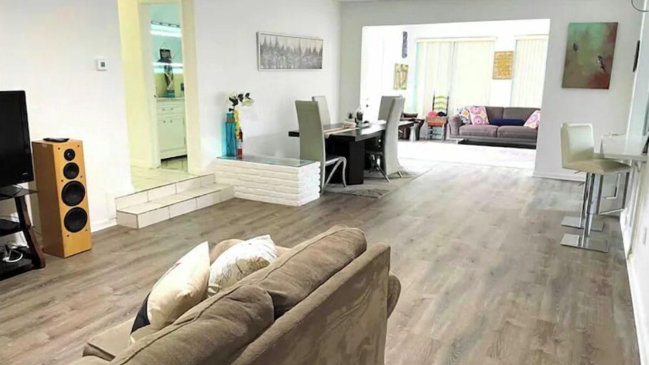 Photo of Livingroom in Ives Estates