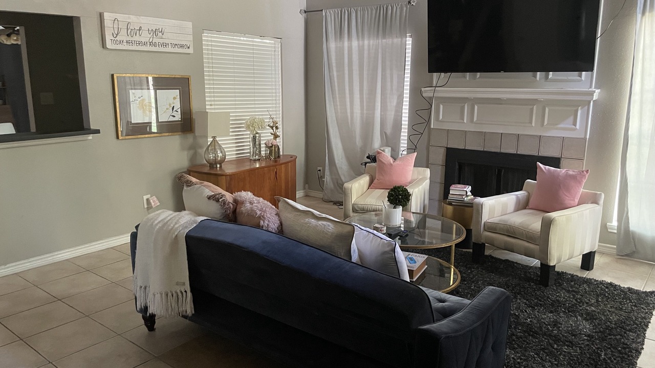 Photo of Livingroom in Atascocita