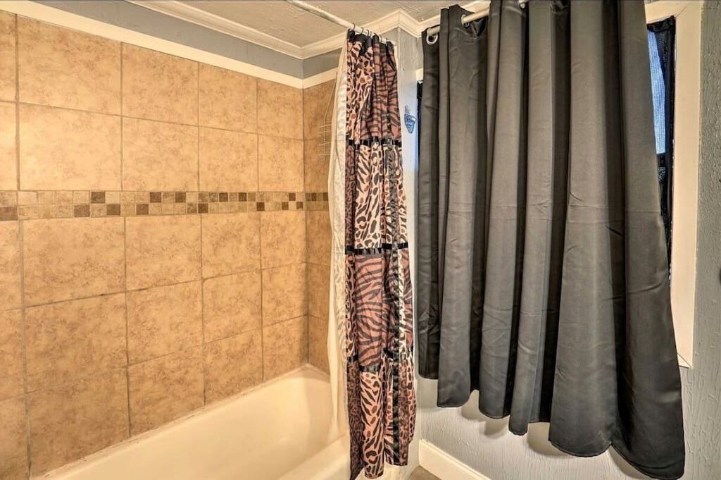 Photo of Bathroom in Broadmoor