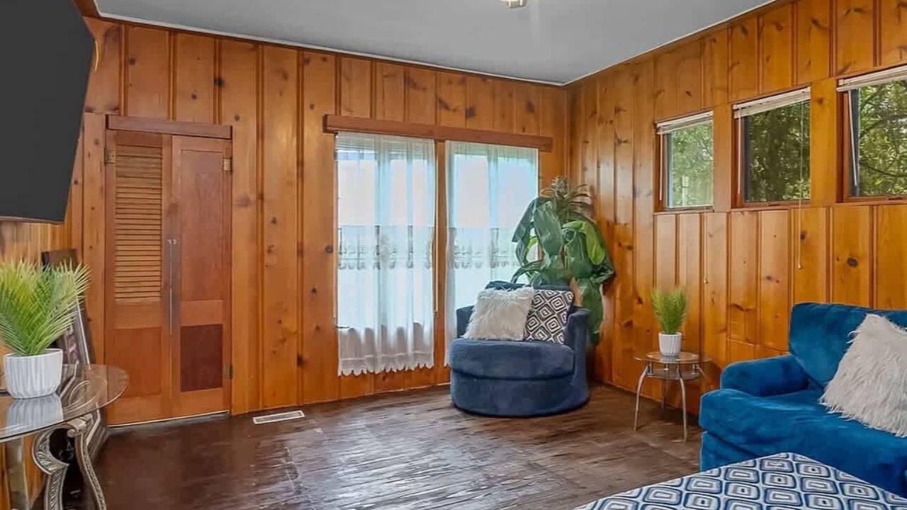 Photo of Livingroom in Broadmoor