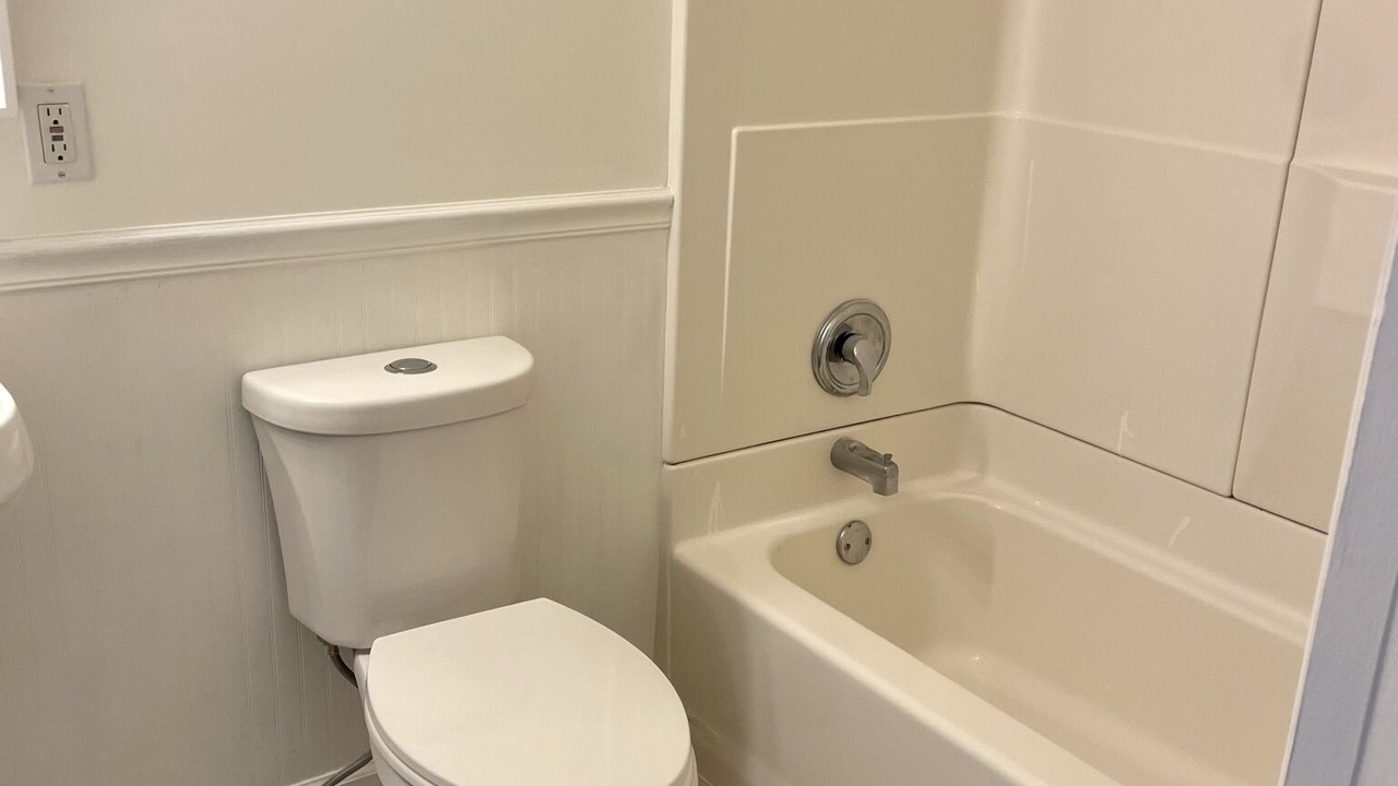 Photo of Bathroom in New Town