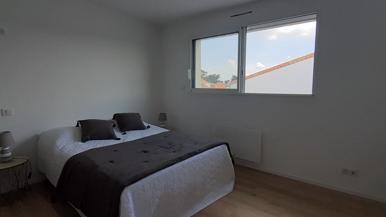 Photo of Bedroom in Saint-Vincent-sur-Jard