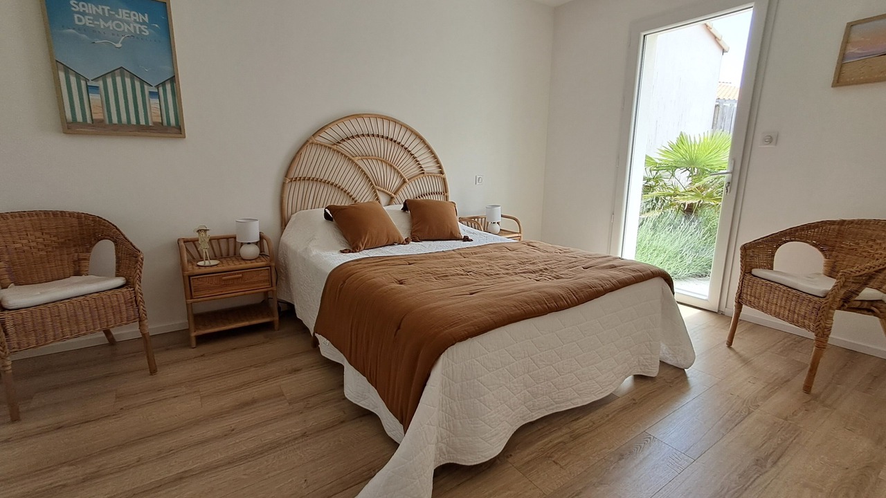 Photo of Bedroom in Saint-Vincent-sur-Jard