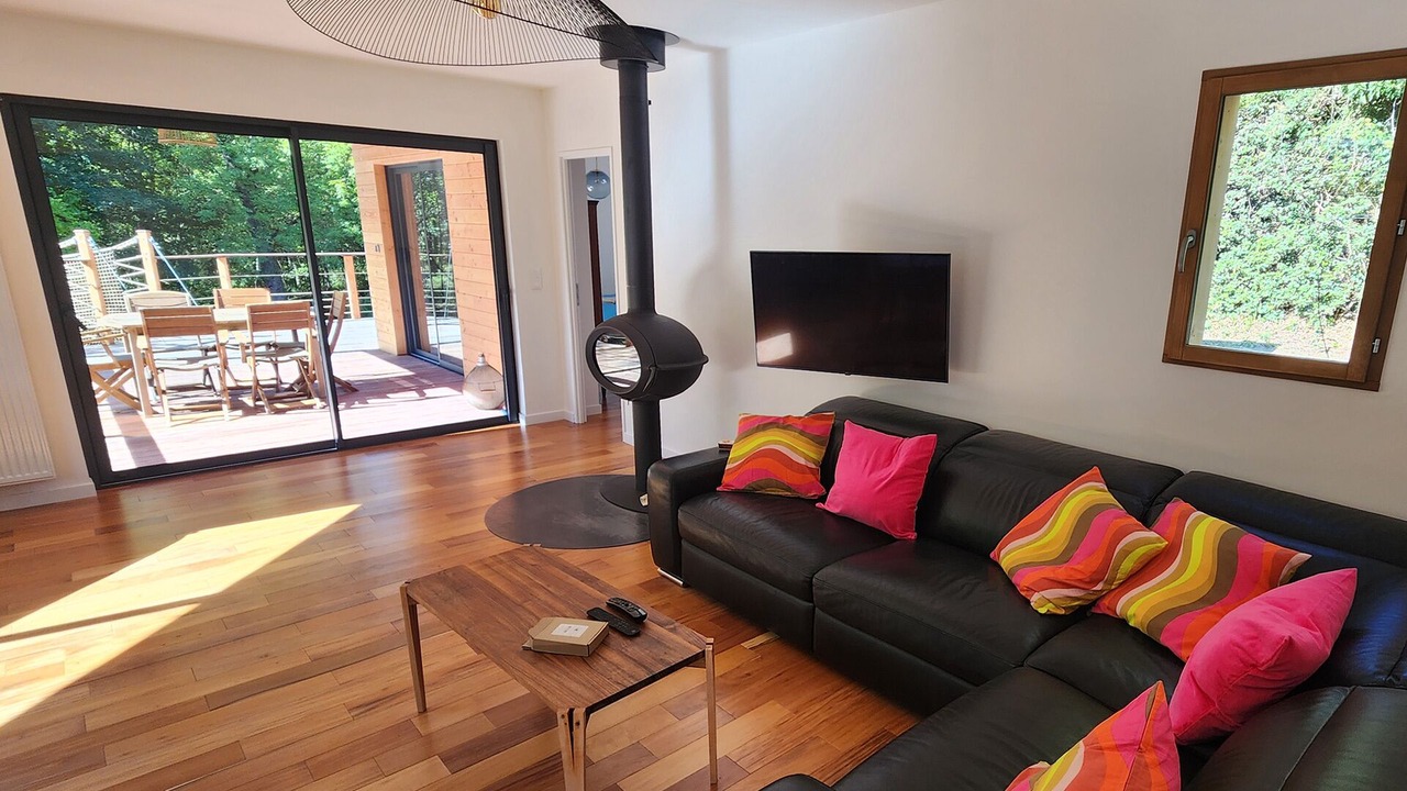 Photo of Livingroom in Joncels