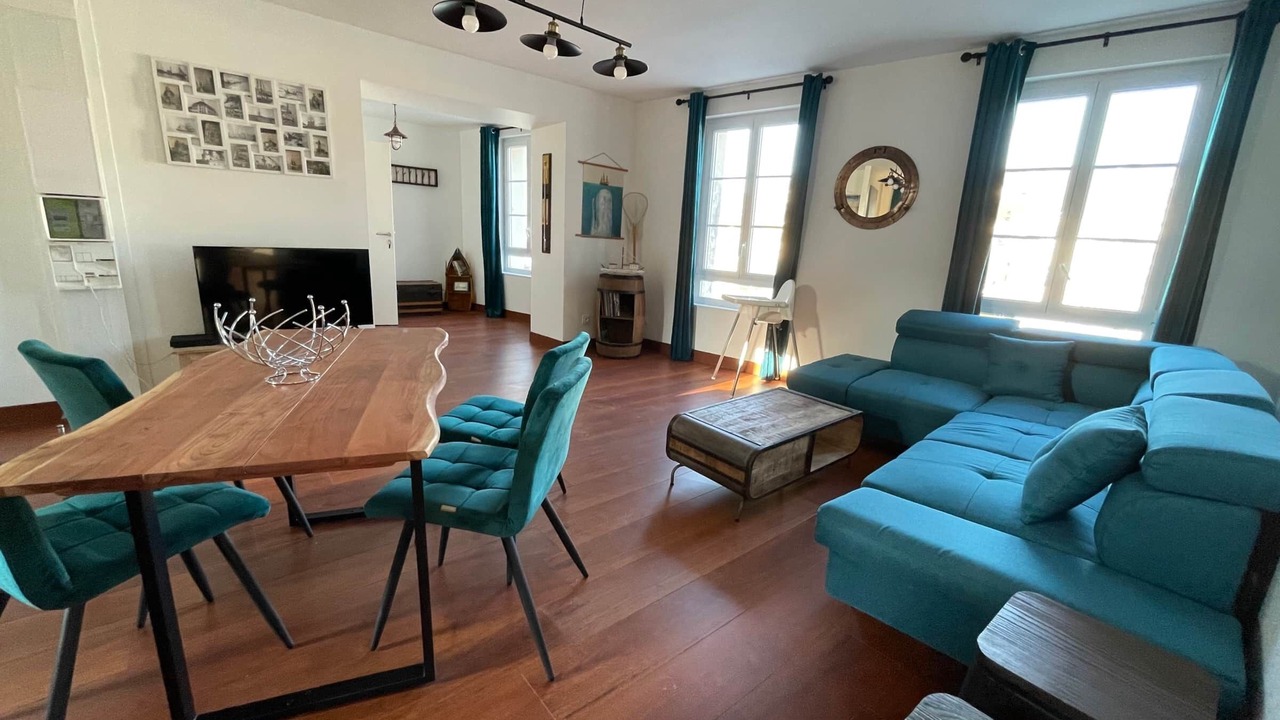 Photo of Livingroom in Fecamp