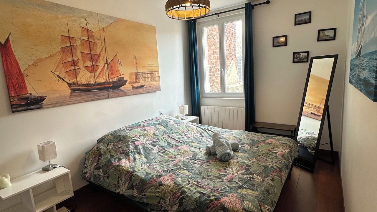 Photo of Bedroom in Fecamp