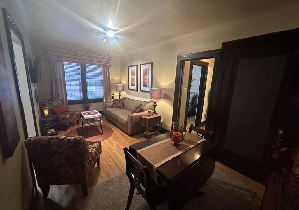 Photo of Livingroom in South Central