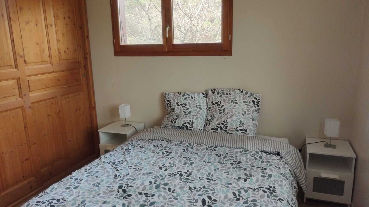 Photo of Bedroom in Lachapelle-sous-Aubenas