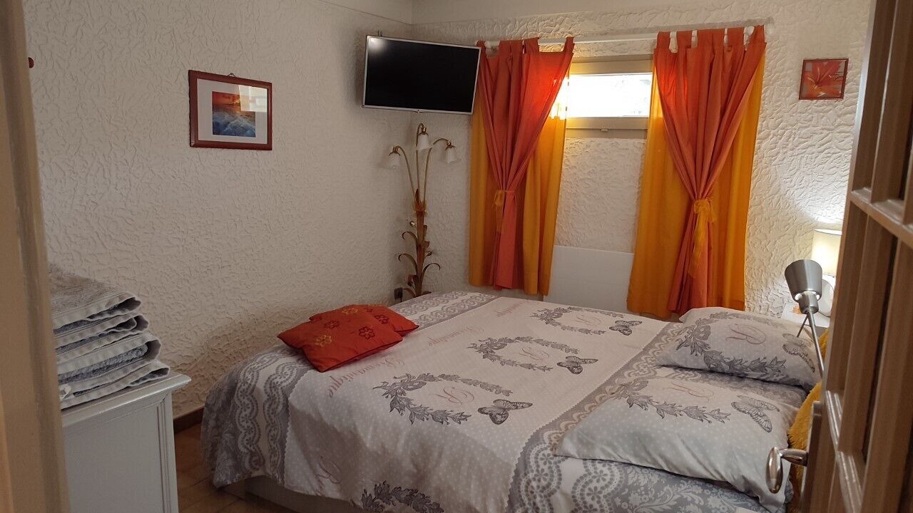 Photo of Bedroom in Entrecasteaux