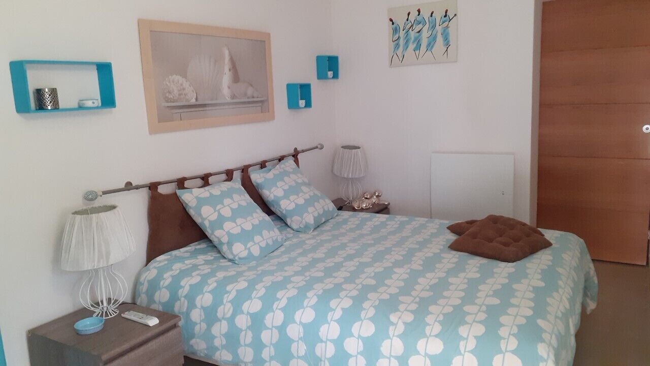 Photo of Bedroom in Entrecasteaux