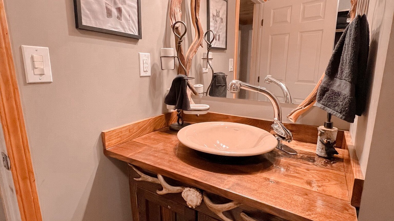 Photo of Bathroom in Kalkaska