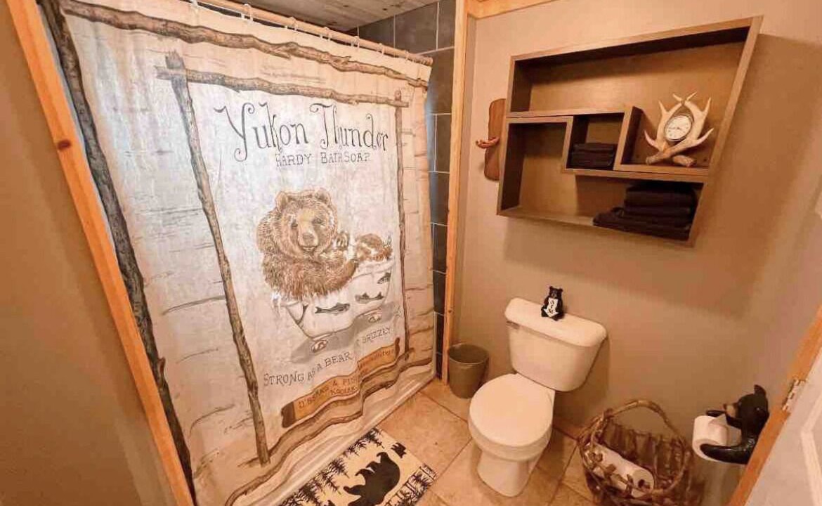 Photo of Bathroom in Kalkaska