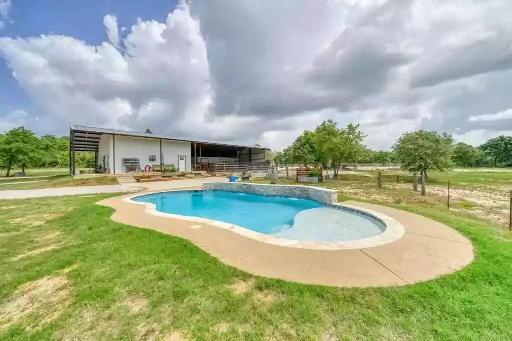 Photo of Outdoor in Franklin