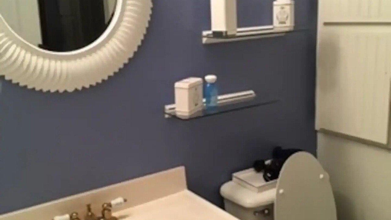 Photo of Bathroom in The Wedge