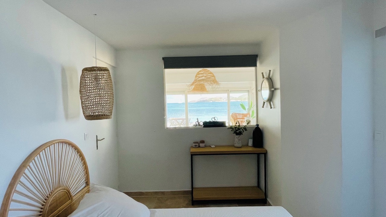 Photo of Bedroom in Nettle Bay