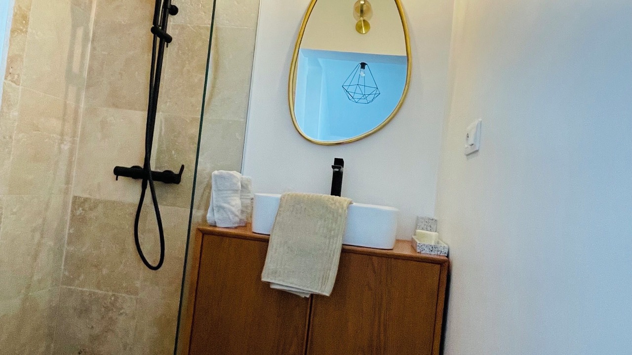 Photo of Bathroom in Nettle Bay