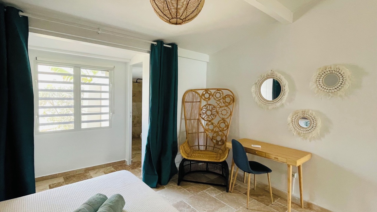 Photo of Bedroom in Nettle Bay