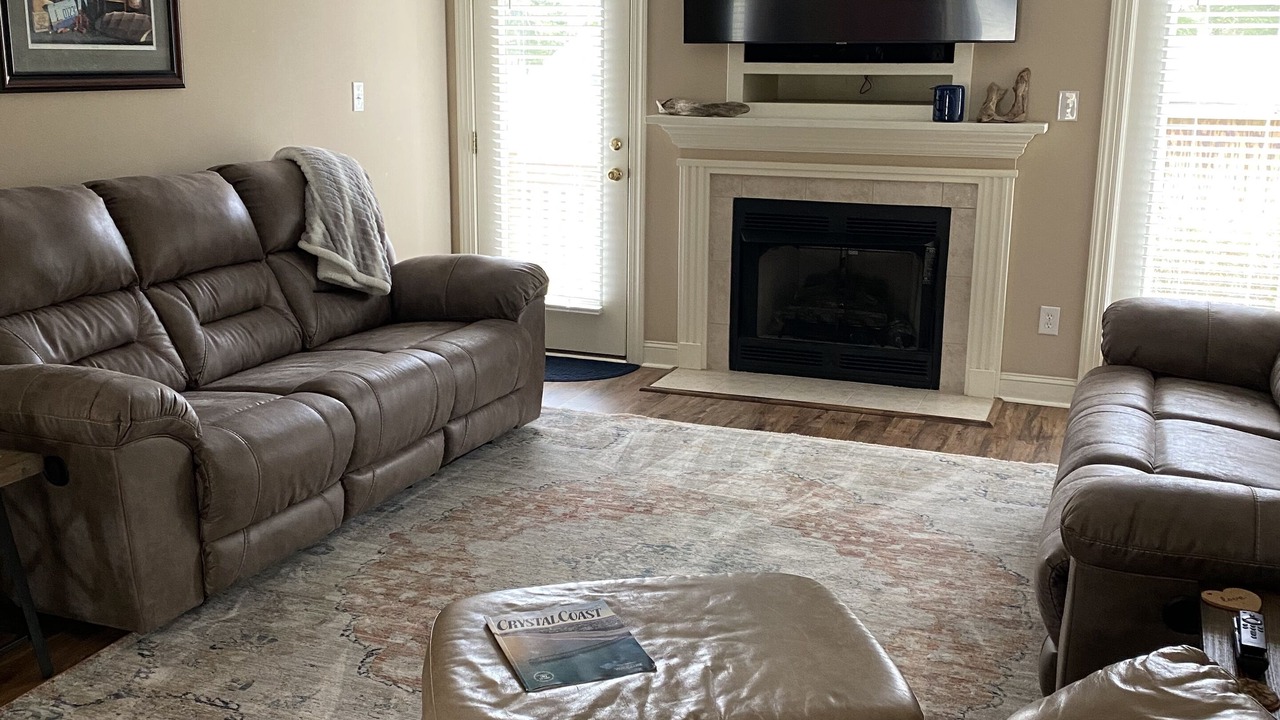 Photo of Livingroom in Cape Carteret