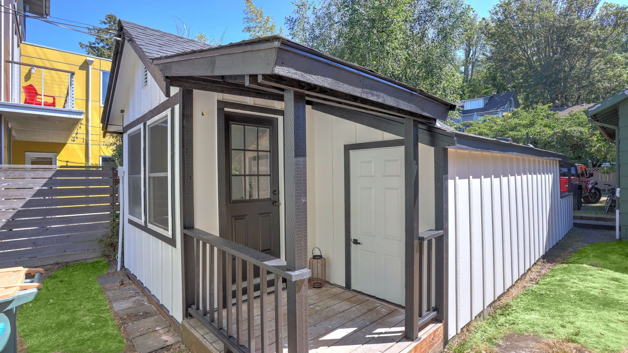 Photo of Others in Alki