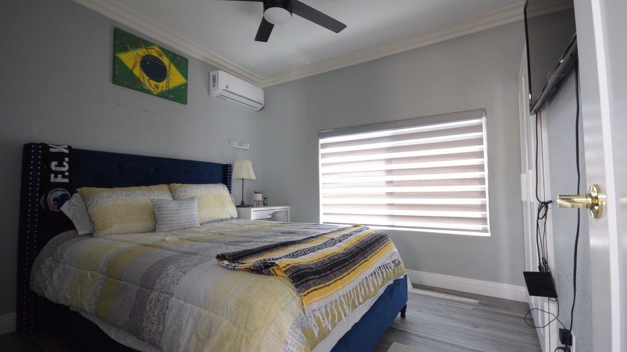 Photo of Bedroom in Logan Heights