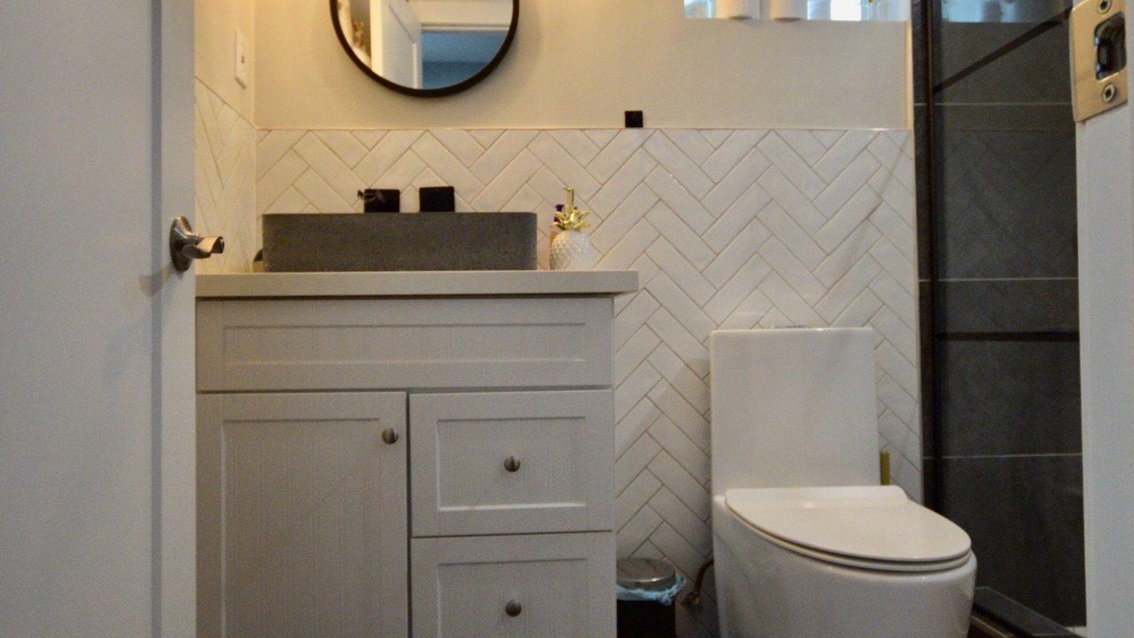 Photo of Bathroom in Logan Heights
