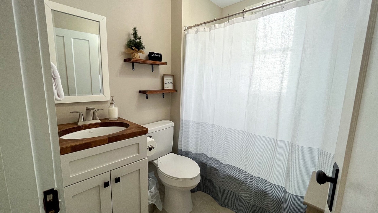 Photo of Bathroom in Washington
