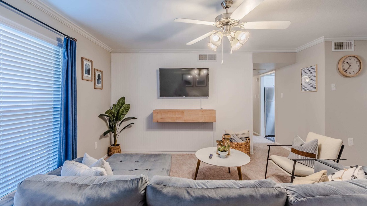 Photo of Livingroom in North Dallas