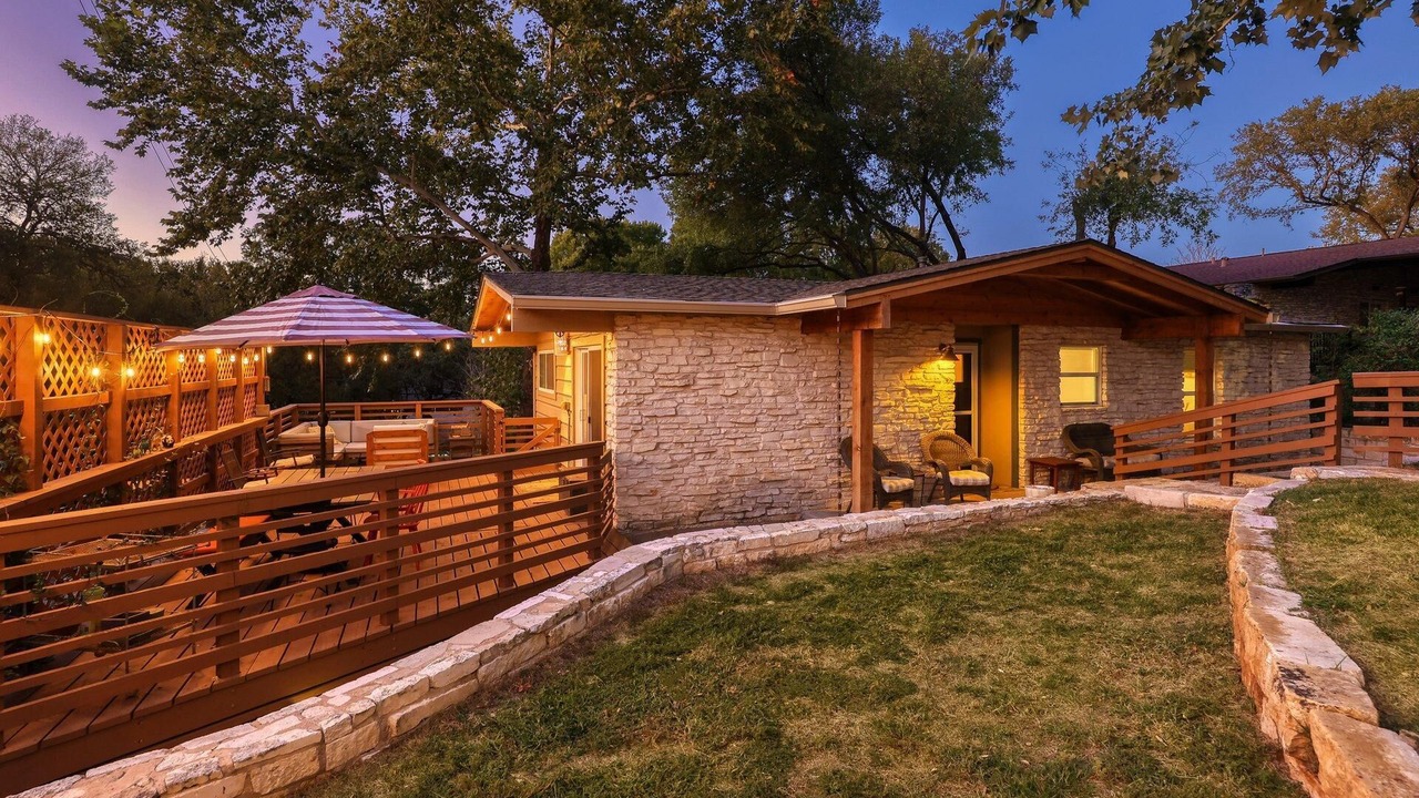 Photo of Patio Balcony in Barton Hills