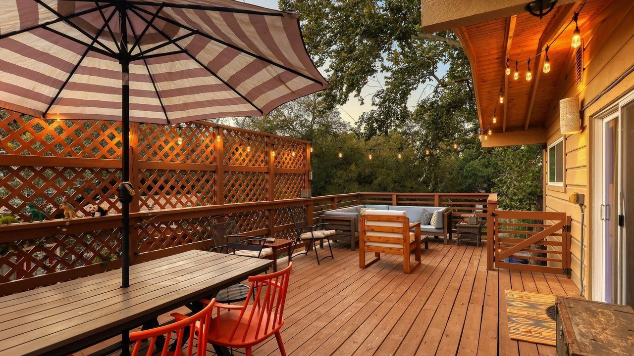 Photo of Outdoor in Barton Hills