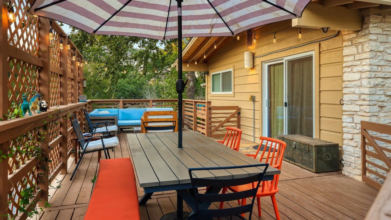 Photo of Outdoor in Barton Hills