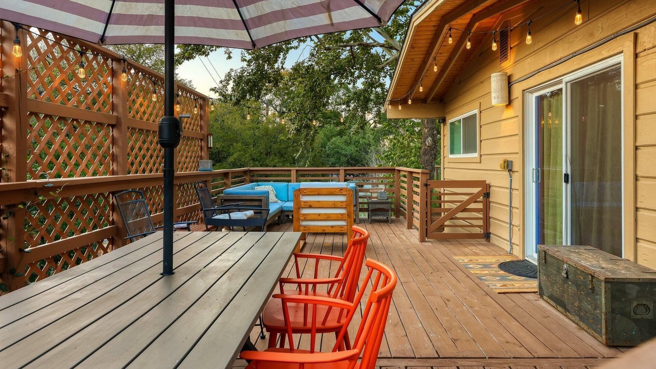 Photo of Outdoor in Barton Hills