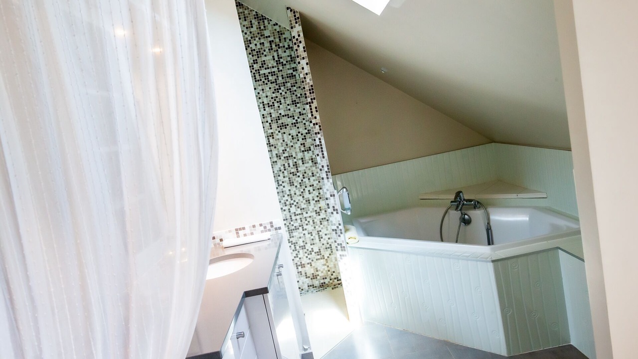 Photo of Bathroom in L'Oudon