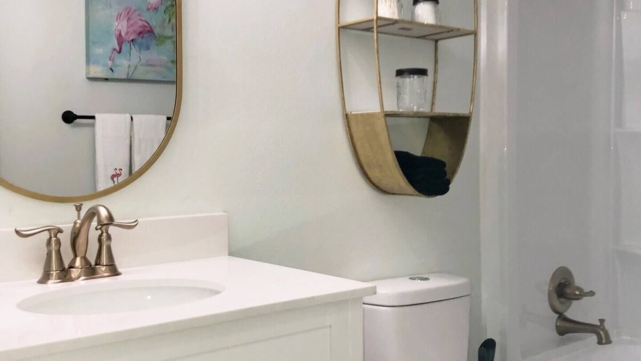 Photo of Bathroom in Old Town