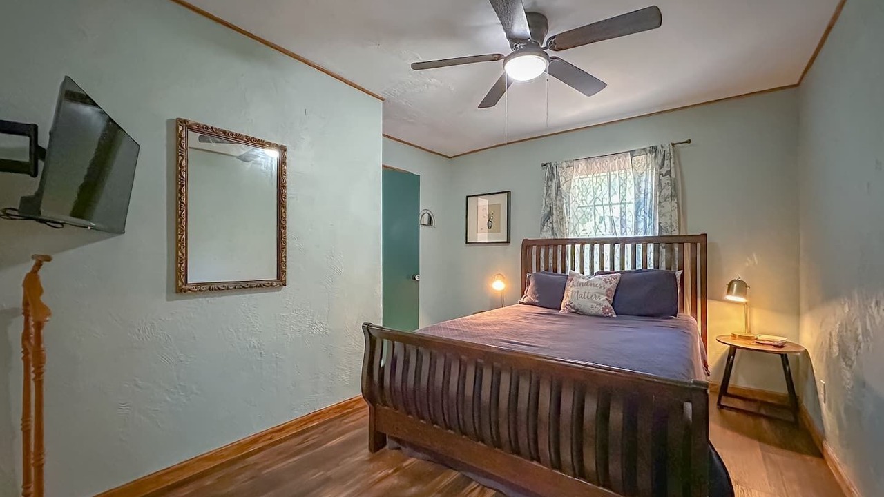 Photo of Others in Tallahassee