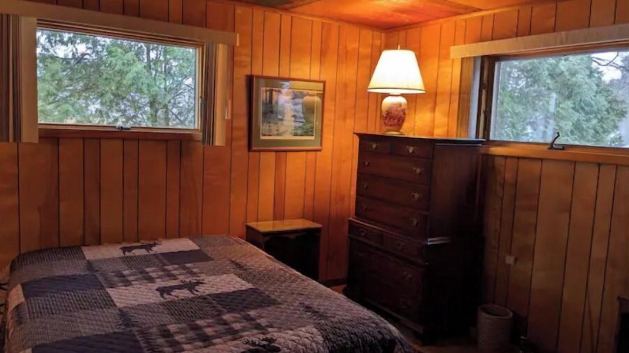 Photo of Bedroom in Owls Head